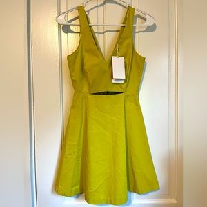 🎉HP🎉 NWT Zara XS dress- see measurements